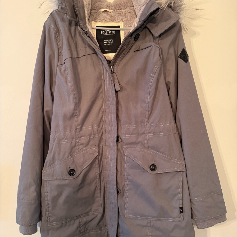 Hollister Women's Utility Jacket in Gray